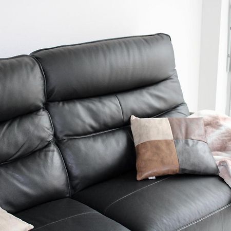 Appartement Confortable Avec Parking Prive ستشيلتيغهيم المظهر الخارجي الصورة